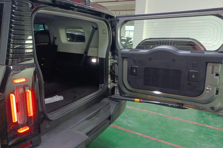 Used JETOUR Shanhai Traveler C-DM 2025 120km Discovery Extended Version 7 Seats