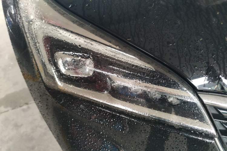 Used Buick Envision 2020 28T Four-Wheel Drive Elite Version Right Front Headlight