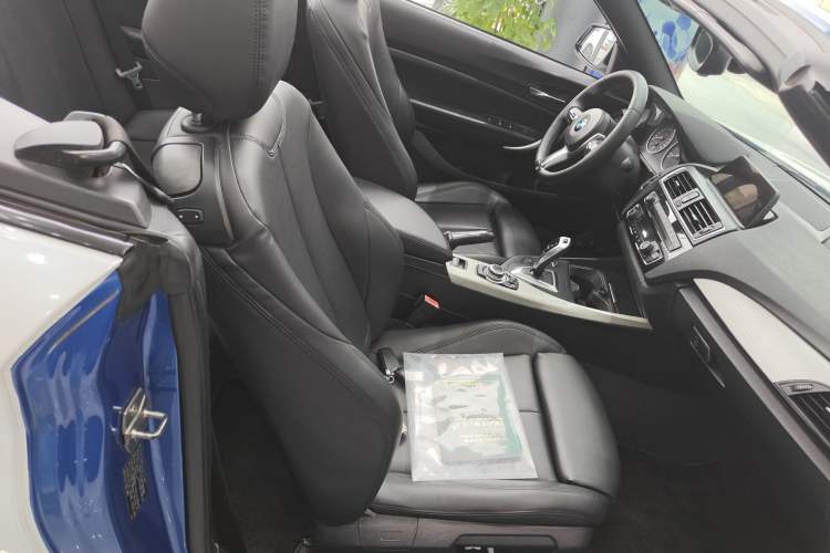 Used BMW 2 Series 2015 220i Convertible Coupe M Sport Edition