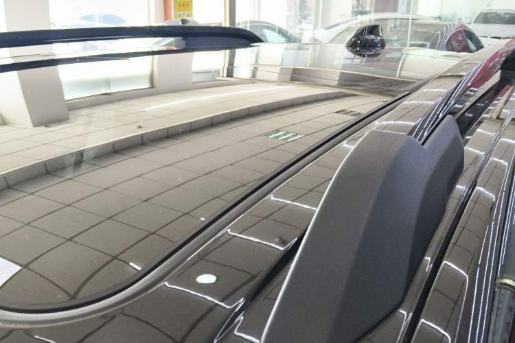 Used Chevrolet Equinox Plus 2024 102km RS Ultimate Edition Roof