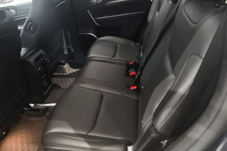 Used Jeep Grand Commander 2022 2.0T Four-Wheel Drive Luxury Edition
