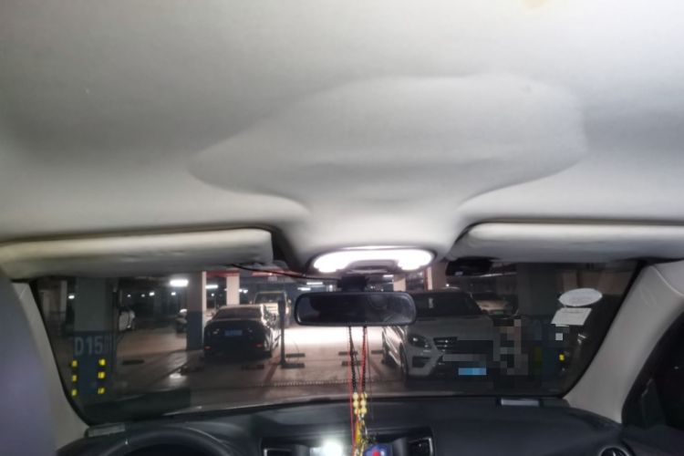 Used BYD Song 2016 Gaishi Edition 1.5TI Manual Leading Model Headliner