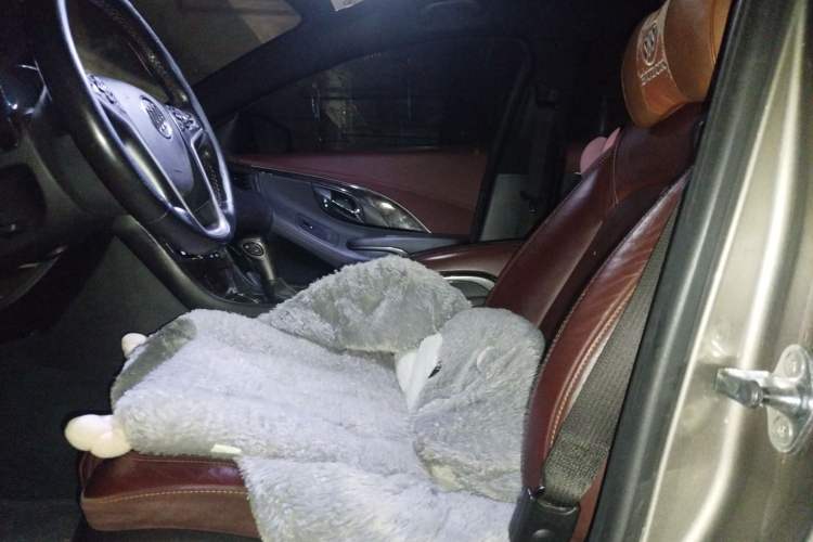 Used Buick LaCrosse 2013 2.0T SIDI Smart Luxury Flagship Edition Left Front Seat