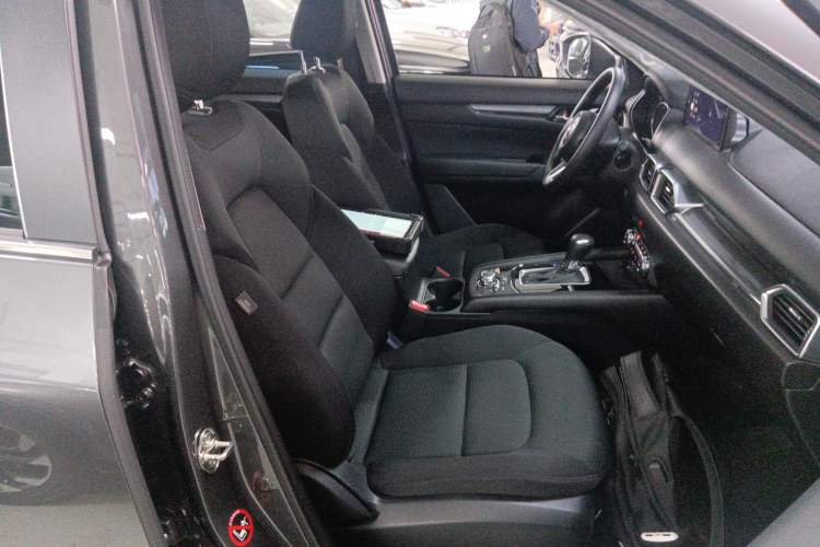 Used Mazda CX-5 2024 2.0L Automatic Two-Wheel Drive Comfort Version

