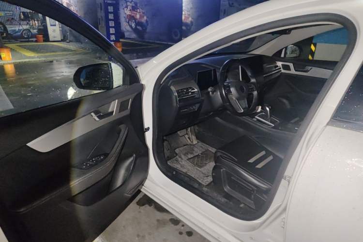 Used BYD Qin Pro 2018 1.5TI Automatic Smart Connect Fendong Model
