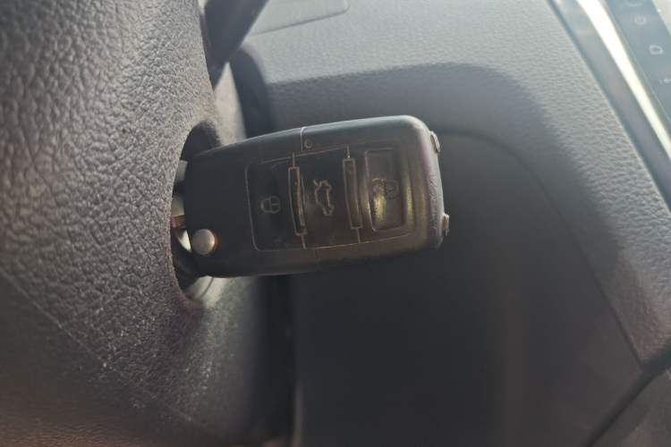 Used Volkswagen Santana 2018 1.5L Automatic Fashion Edition Vehicle Key