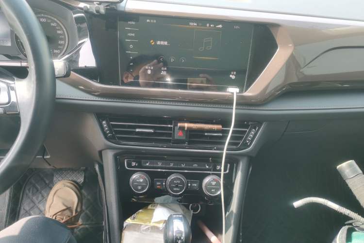 Used Volkswagen Tharu 2020 280TSI Two-Wheel Drive Luxury Plus Version China VI Standard
