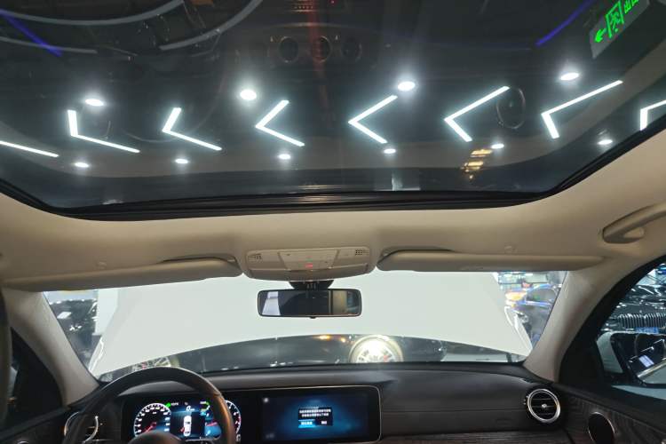 Used Mercedes-Benz E-Class 2023 E 260 L