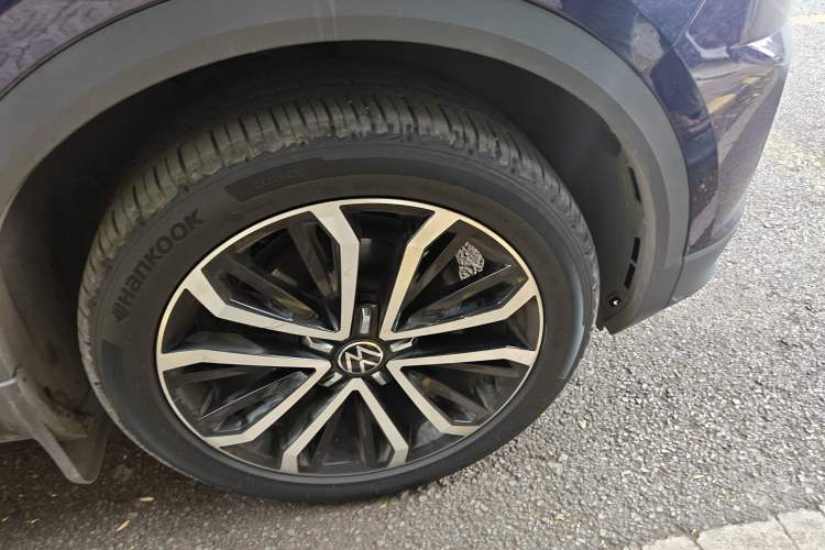 Used Volkswagen T-ROC 2022 280TSI DSG Two-Wheel Drive Comfort PLUS