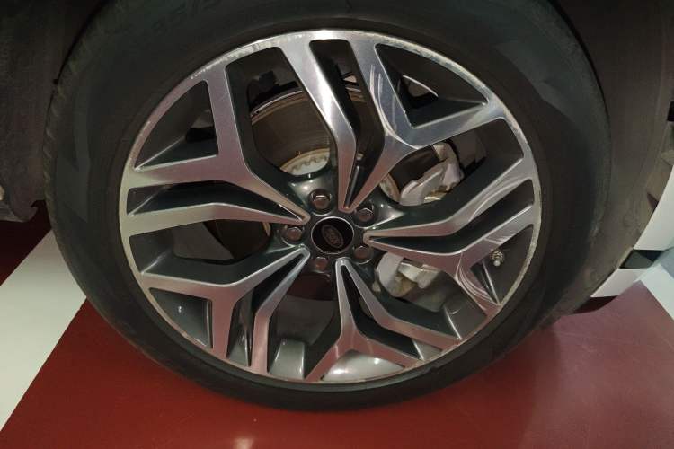 Used Land Rover Range Rover Evoque 2020 249 PS R-DYNAMIC SE Sport Technology Edition