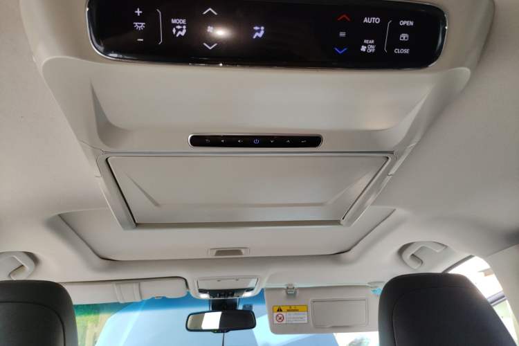 Used Honda Odyssey 2022 2.0L eHEV Sharp Supreme Edition