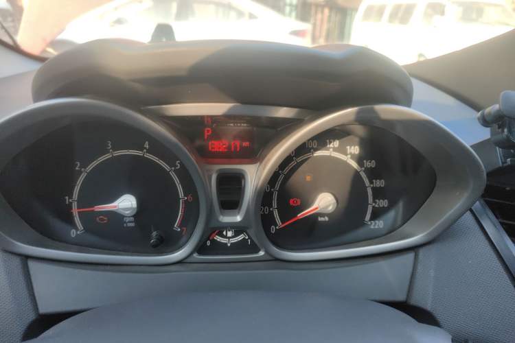 Used Ford Fiesta 2011 Hatchback 1.5L Automatic Fashion Edition