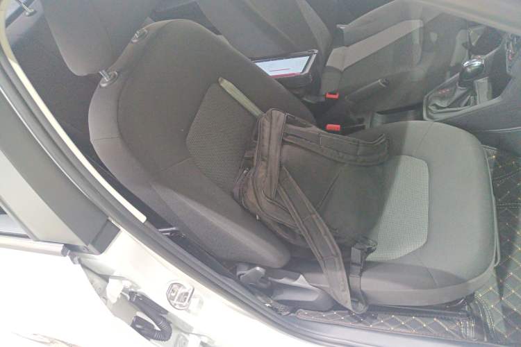 Used Volkswagen Jetta 2017 1.5L Automatic Fashion Model
