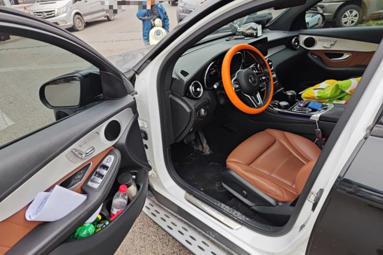 Used Mercedes-Benz GLC Coupe 2023 GLC 260 4MATIC Coupe SUV Driver Seat