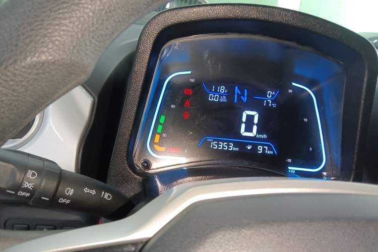 Used JMEV Xiao Qilin 2022 Heart-Pounding Edition