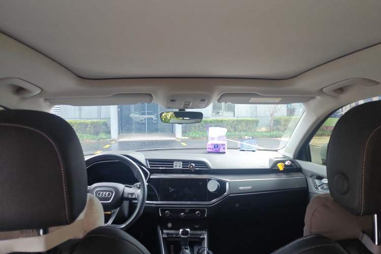 Used Audi Q3 2020 35 TFSI Fashion Dynamic Model