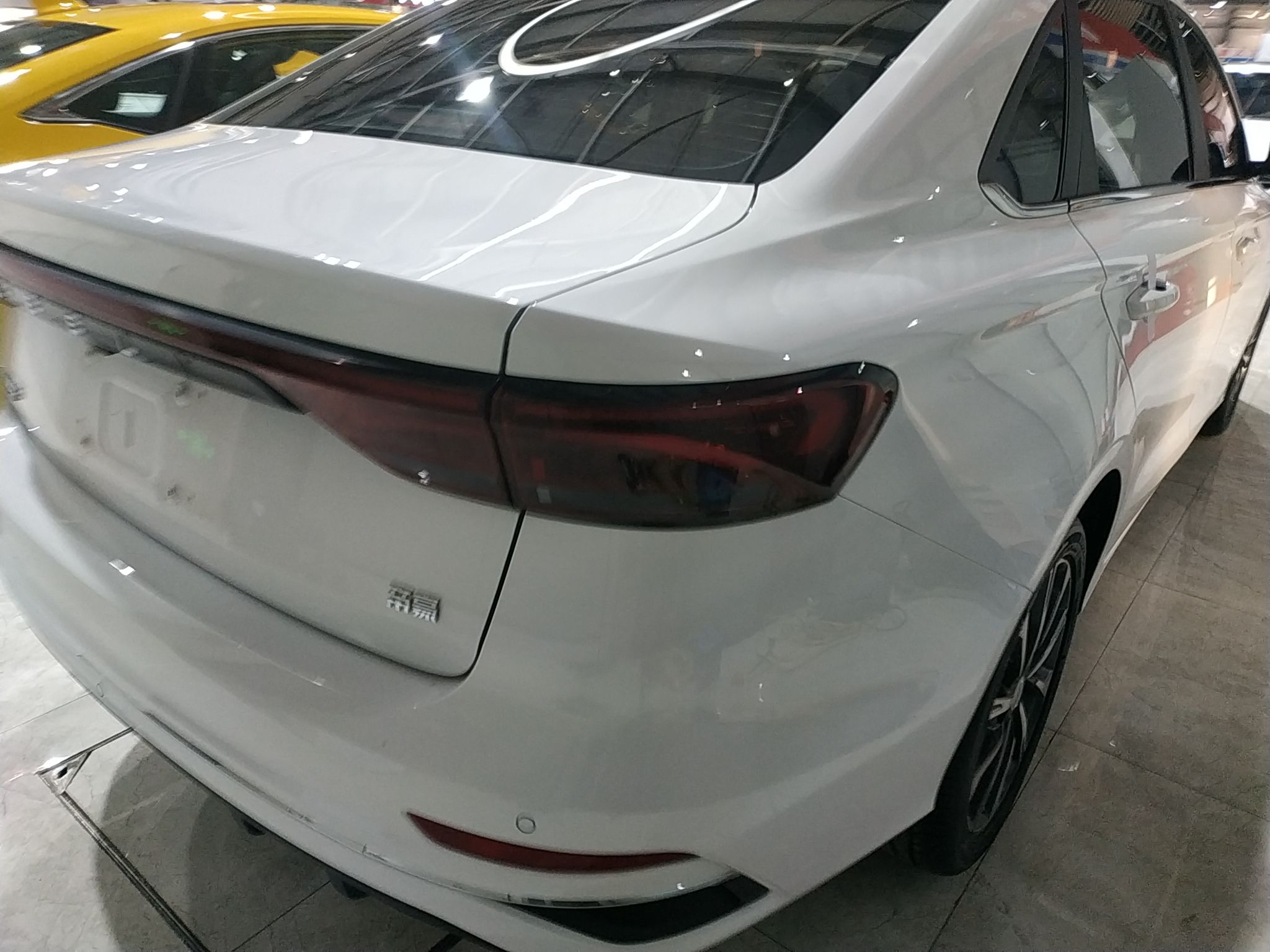 Geely Auto Emgrand 2025 4th Generation 1.5L CVT Flagship Version — снимка 9