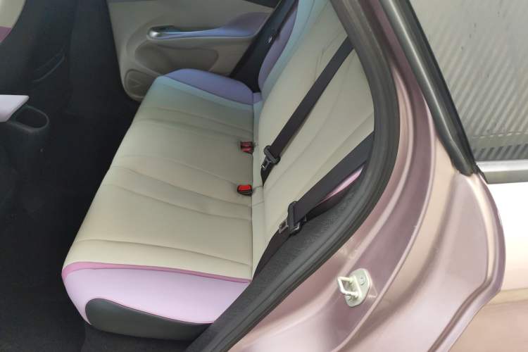 Used BYD Dolphin 2021 405 km Fashion Edition
