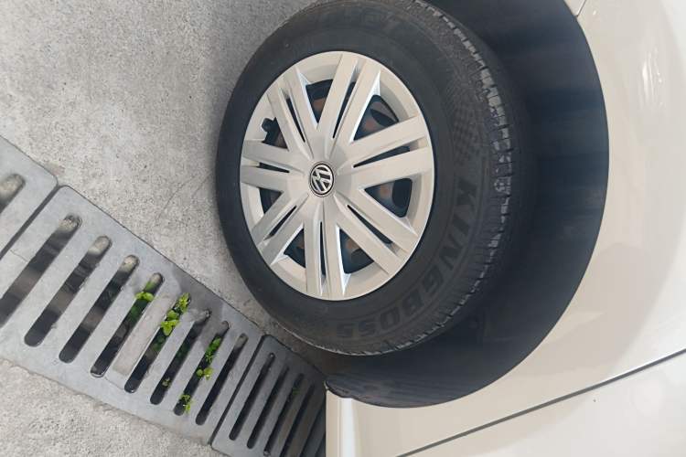 Used Volkswagen Polo 2016 1.4L Automatic Trendy Model
