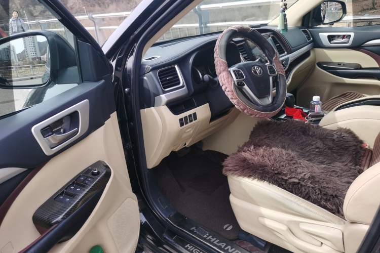 Used Toyota Highlander 2017 2.0T Four-Wheel Drive Elite Edition 7-Seater