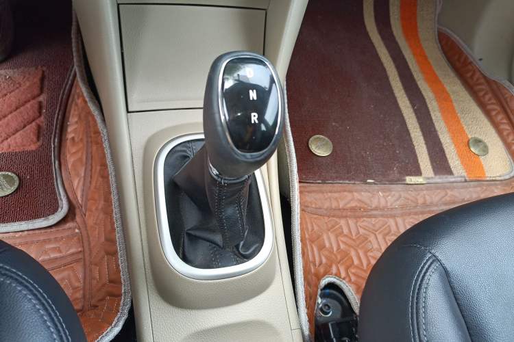 Used Dongfeng Junfeng E11K 2019 Standard Model Gear Lever