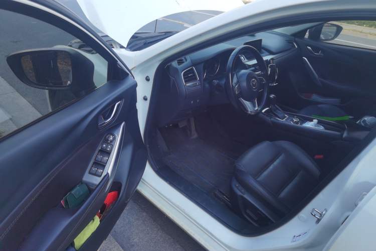 Used Mazda Atenza 2017 2.0L Blue Sky Luxury Edition