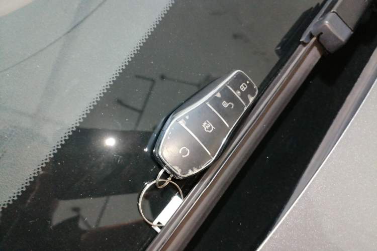 Used BYD Han 2023 EV Champion Edition 605KM Front-Drive Premium Model
