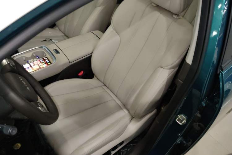 Used AION UT 2025 420 Prestige Edition