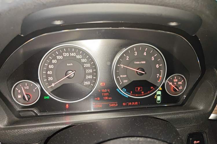 Used BMW 3 Series GT 2014 320i Design Package Model