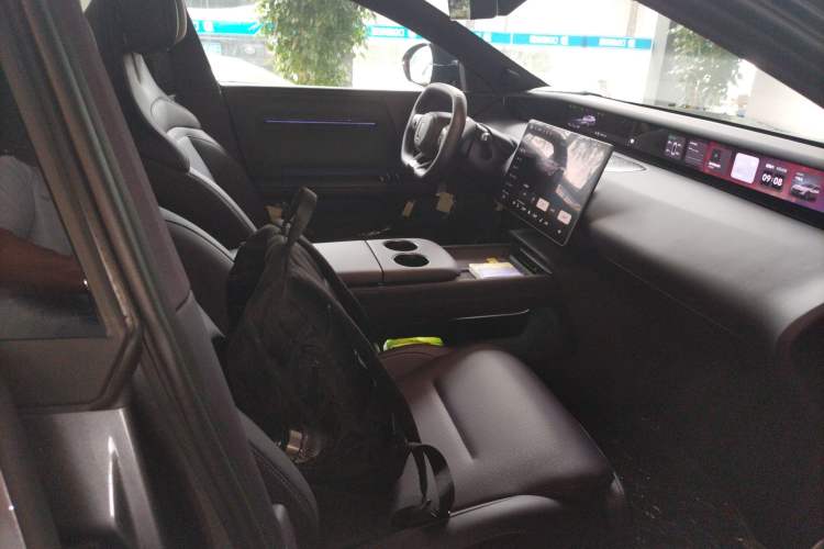 Used Avatr 06 2025 Ultra Pure Electric Edition
