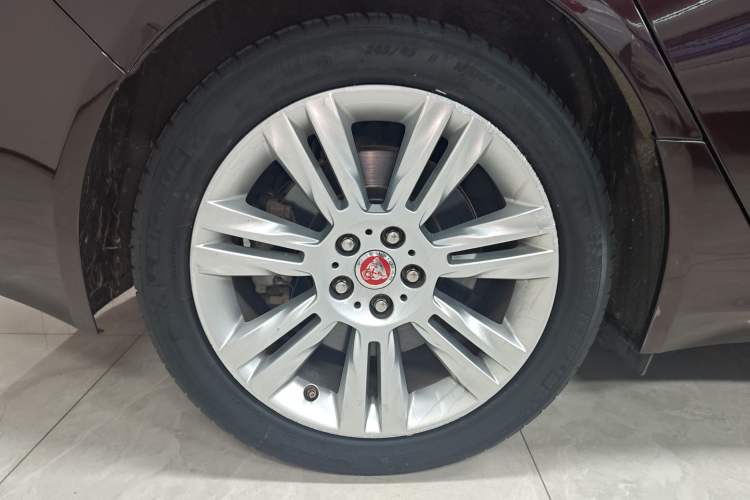 Used Jaguar XFL 2017 XFL 2.0T 240PS Luxury Edition
