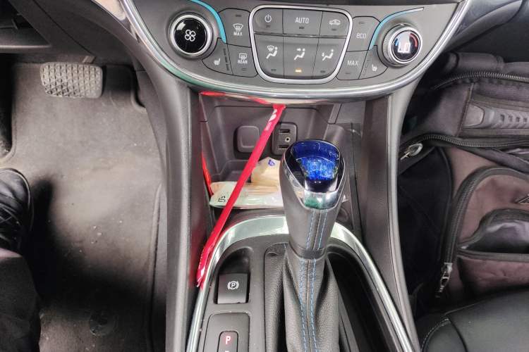 Used Buick VELITE 5 2017 Urban Extended-Range Model Gear Lever