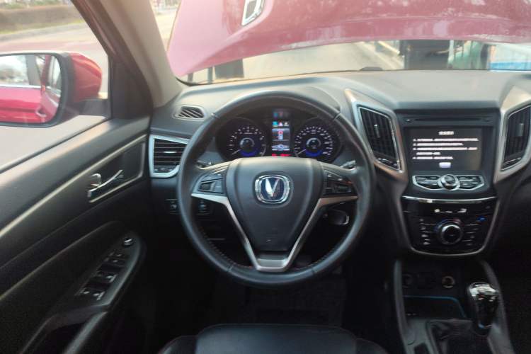Used Changan CS75 2014 2.0L Manual Luxury Version China IV Standard