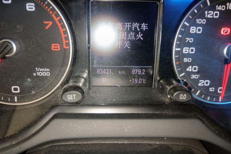 Used Audi Q5 2018 Collector's Edition 40 TFSI Technology Model