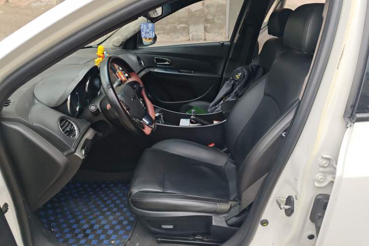 Used Chevrolet Cruze 2011 1.8L SX Automatic Transmission
