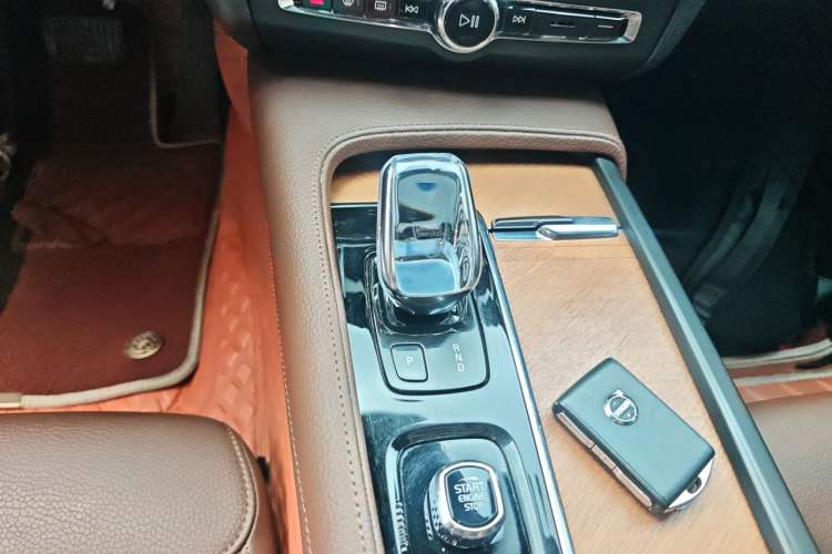 Used Volvo S90 2022 B5 Zhiyi Luxury Edition