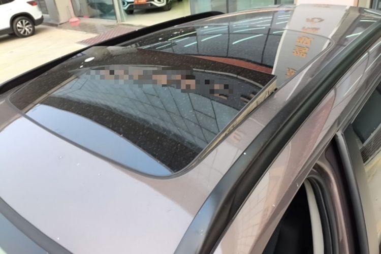 Used BMW X1 2013 sDrive18i Fashion Model Roof