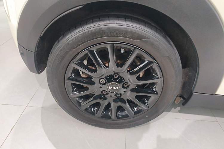 Used MINI 2021 1.5T COOPER Classic Edition Right Rear Wheel Hub