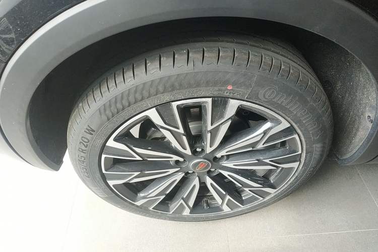 Used Hongqi HS5 2026 Model 2.0T Four-Wheel Drive Qi Xiang Pro Edition