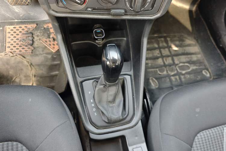 Used Volkswagen Santana 2017 Haval H6 1.6L Automatic Fashion Edition