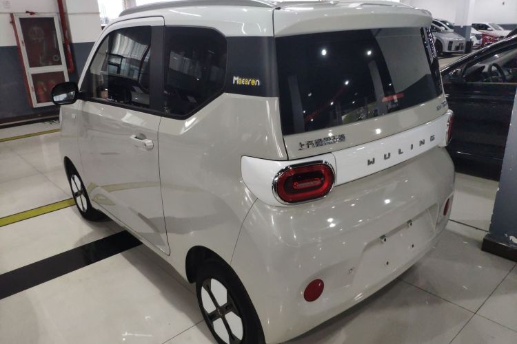 Used Wuling Hongguang MINIEV 2024 3rd Generation 215km Advanced Version Rear Left 45 Deg