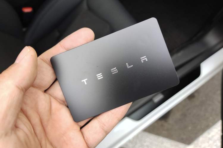 Used Tesla Model 3 2025 Model Revised Rear-Wheel-Drive Version
