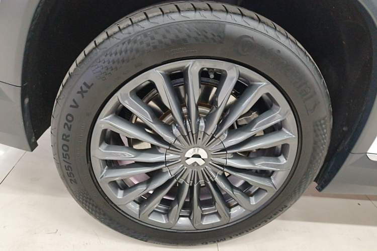 Used Nio ES8 2020 415 km Range 6-Seater Version