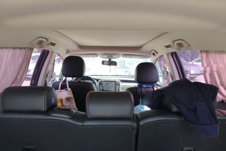 Used BYD Song MAX 2017 1.5T Automatic Smart Connect Prestige 7-Seater Headliner