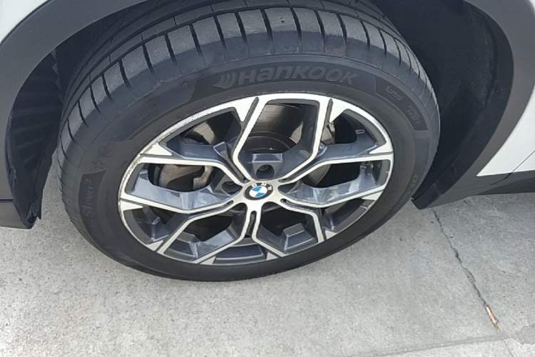 Used BMW X1 2020 sDrive25Li Leading Model
