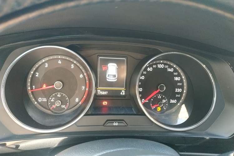 Used Volkswagen Tiguan L 2018 330TSI Automatic Two-Wheel Drive Luxury Edition