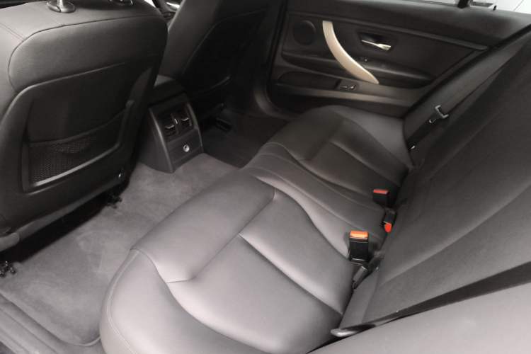 Used BMW 3 Series 2014 320Li Fashion Model
