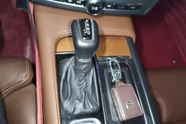 Used Volvo S90 2020 T5 Zhiyuan Luxury Edition
