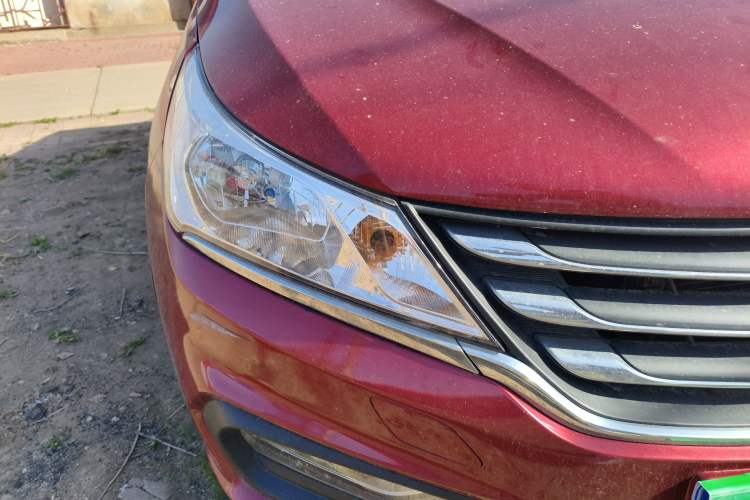 Used Baojun 310 2020 1.2L Manual Comfort Edition Right Front Headlight