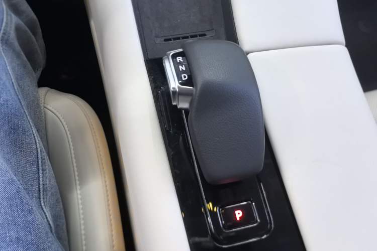 Used Hima AITO M5 2022 Extended-Range Four-Wheel Drive Performance Version
